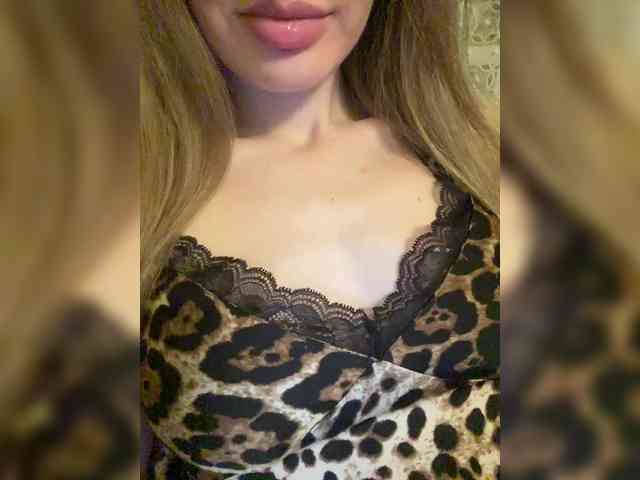 online nude web cam Madison01