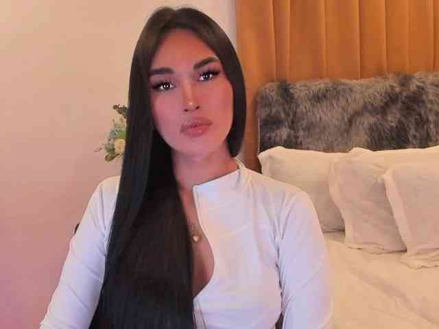 Larahfuchs Live Webcam on BongaCams