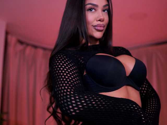 NatyDesiree's BongaCams show and profile