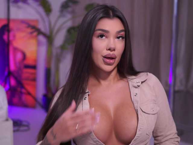 NatyDesiree's BongaCams show and profile