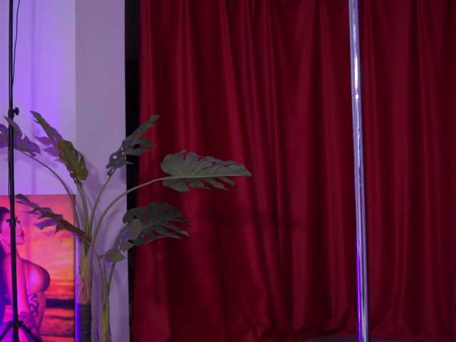 NatyDesiree's BongaCams show and profile