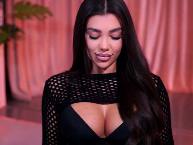 NatyDesiree's BongaCams show and profile