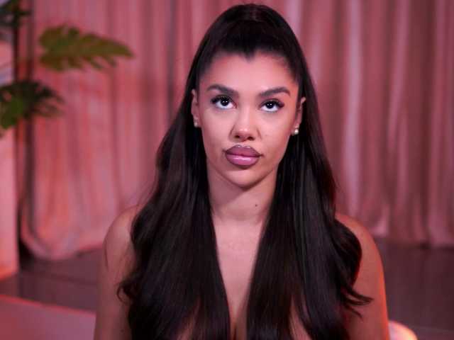 NatyDesiree's BongaCams profile