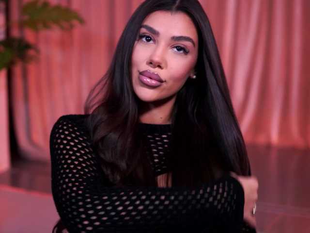 NatyDesiree's BongaCams show and profile