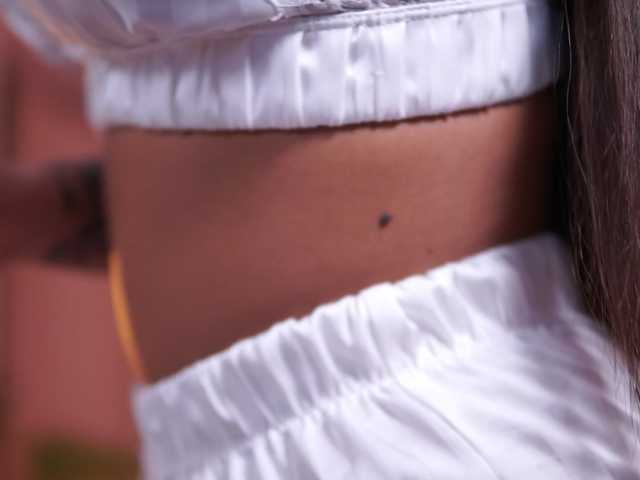 NatyDesiree's BongaCams show and profile