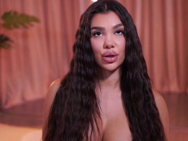 NatyDesiree's BongaCams show and profile