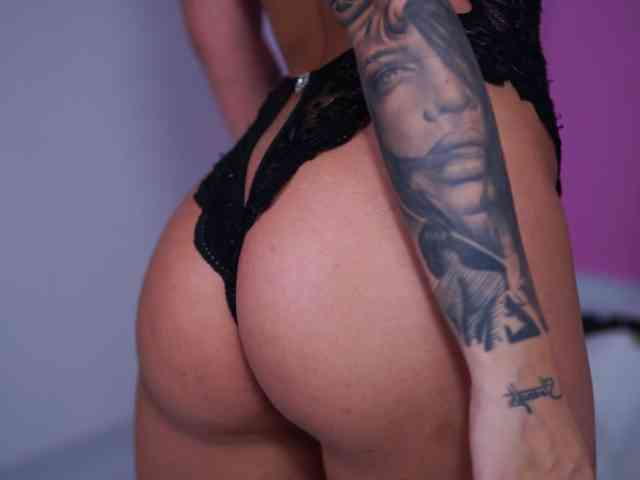 NatyDesiree webcam