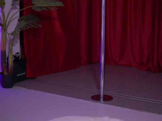 online nude webcam NatyDesiree