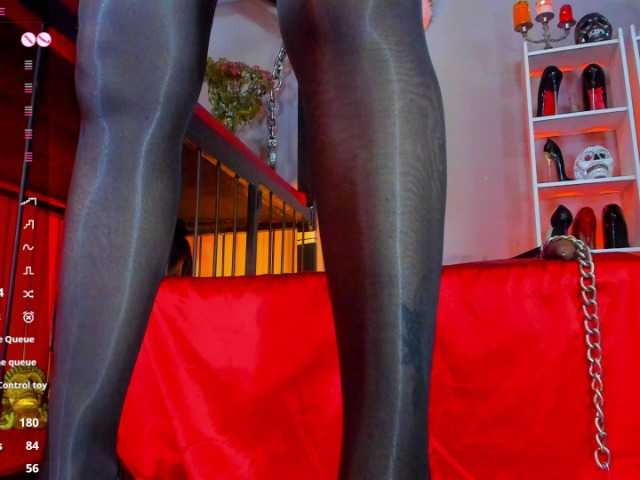 MistressAndre webcam