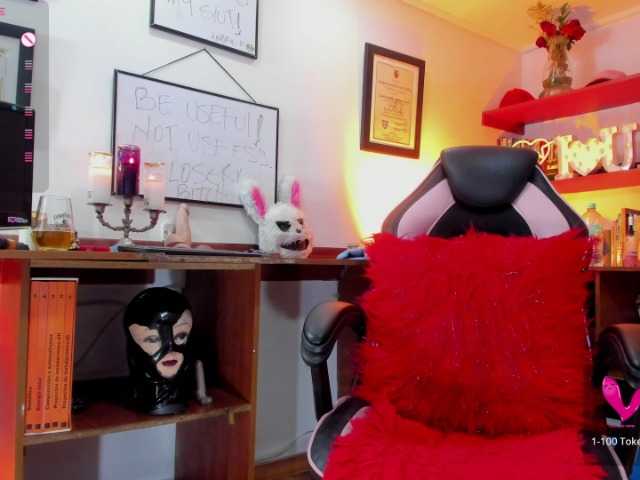  MistressAndre chat room