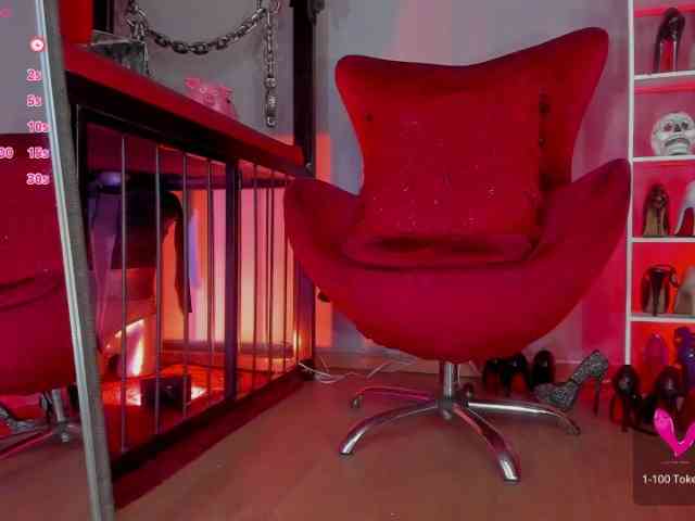 MistressAndre webcam