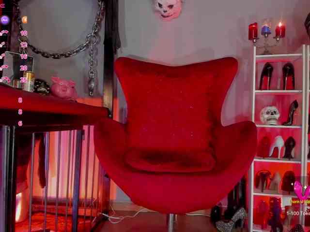 MistressAndre webcam