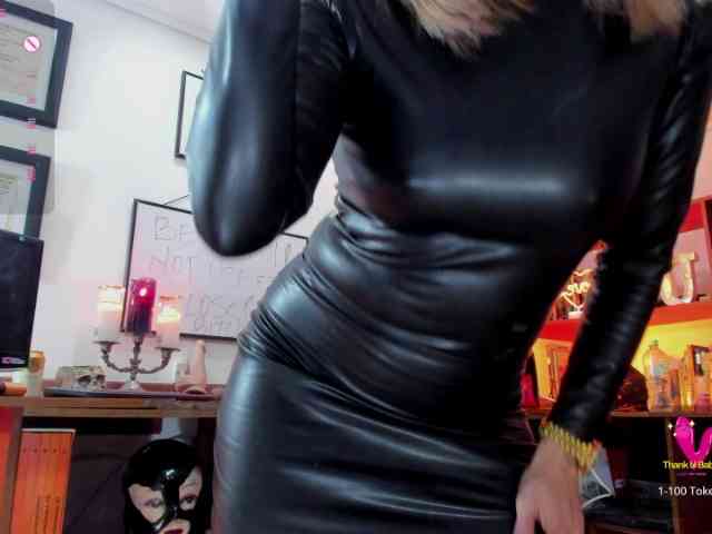 MistressAndre webcam