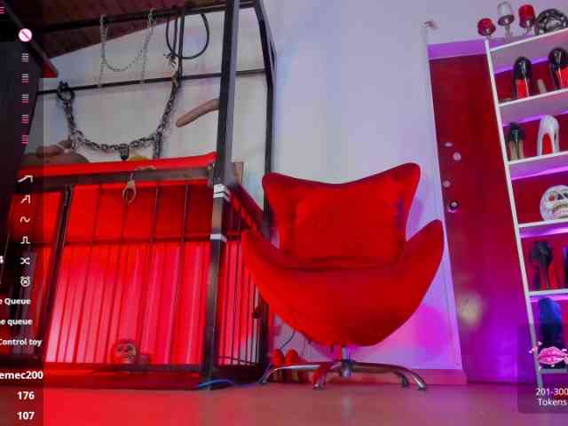 MistressAndre webcam