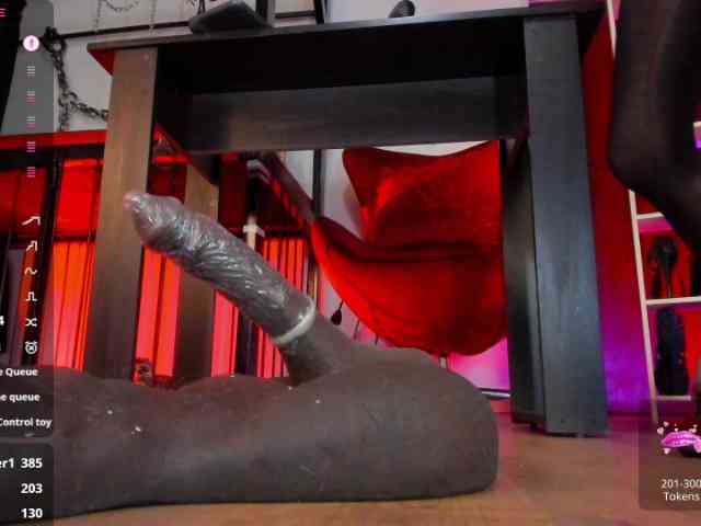 MistressAndre webcam