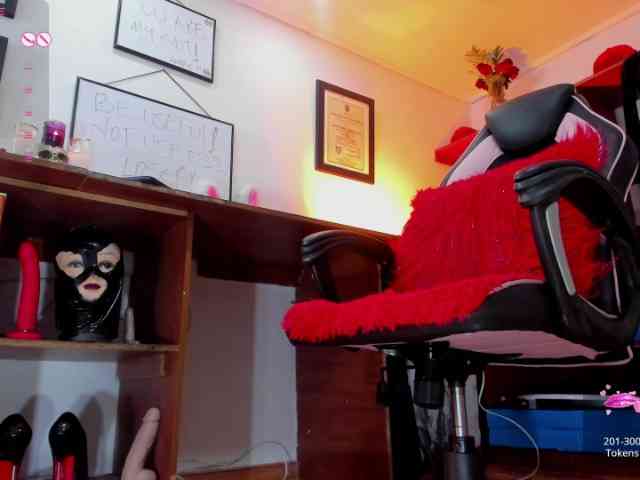 MistressAndre webcam