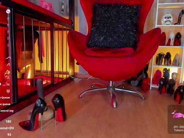 MistressAndre webcam