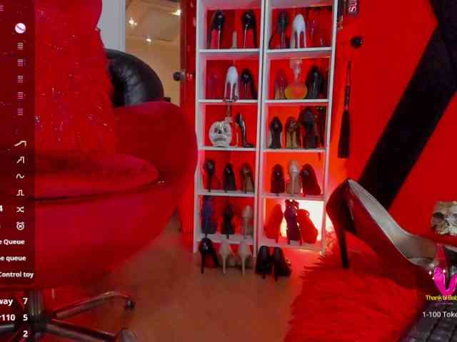 MistressAndre webcam