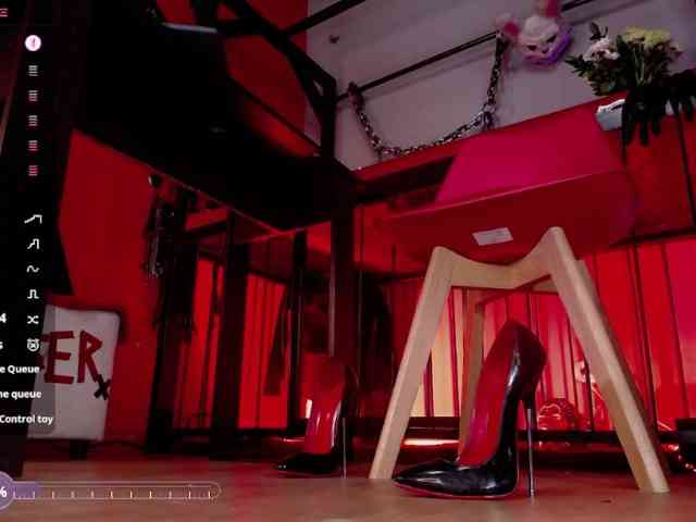 MistressAndre webcam