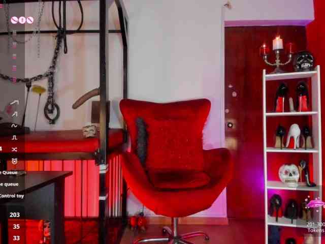 MistressAndre webcam