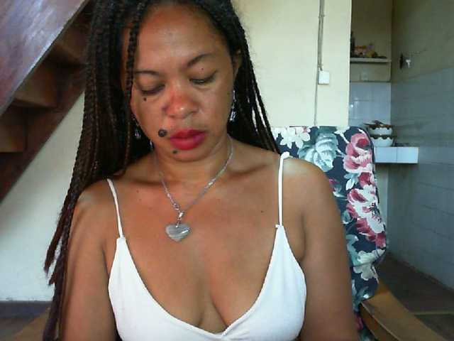 beautechoco's BongaCams show and profile