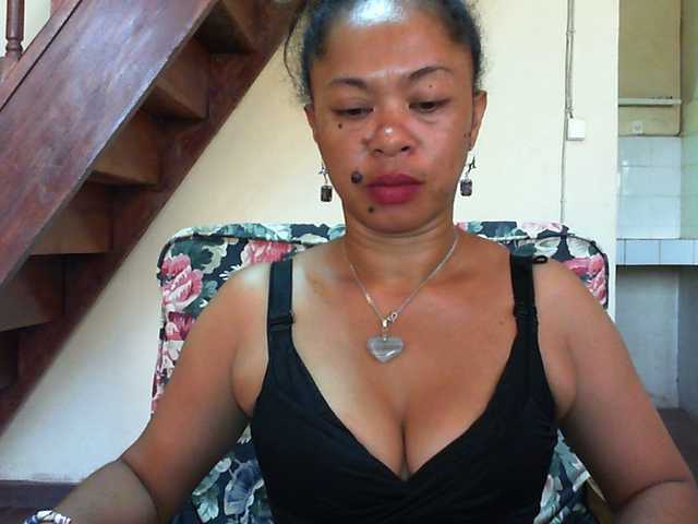 beautechoco's BongaCams show and profile