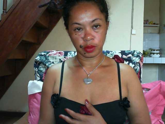 beautechoco's BongaCams show and profile