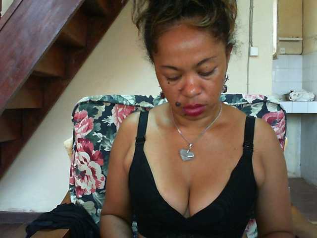 beautechoco's BongaCams show and profile