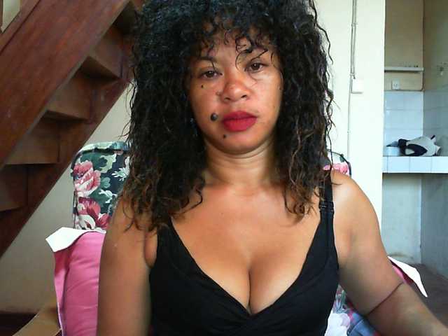 beautechoco's BongaCams show and profile