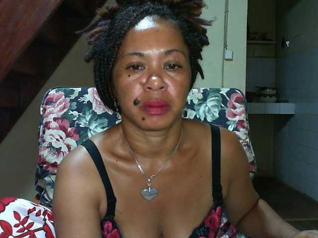 beautechoco's BongaCams show and profile