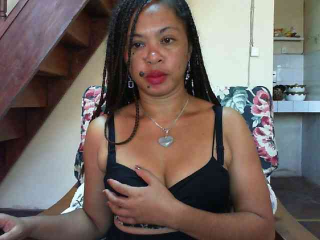 beautechoco Live Webcam on BongaCams