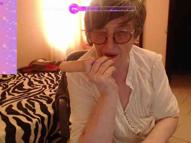 Sharon-love webcam