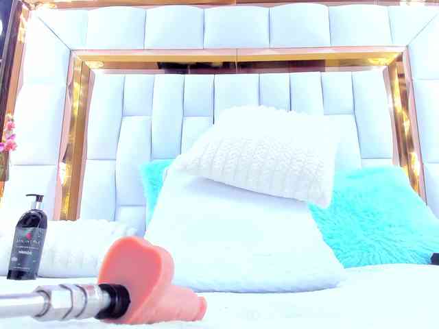 RileySweet Live Webcam on BongaCams