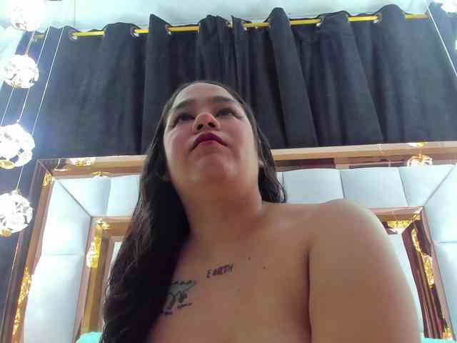 RileySweet webcam