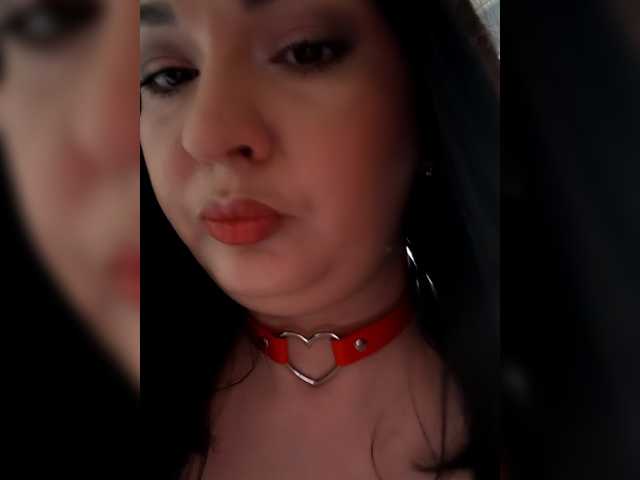 Tina-Dolly's BongaCams show and profile