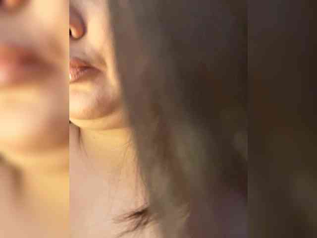 Tina-Dolly Live Webcam on BongaCams