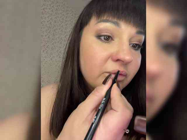 Alina-Milf webcam