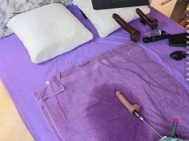 cumonveronica webcam