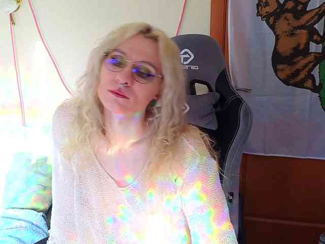 LoryMyaf Live Webcam on BongaCams