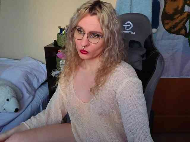 LoryMyaf Live Webcam on BongaCams