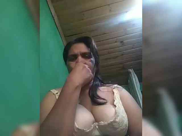 Ladysexyboobs webcam