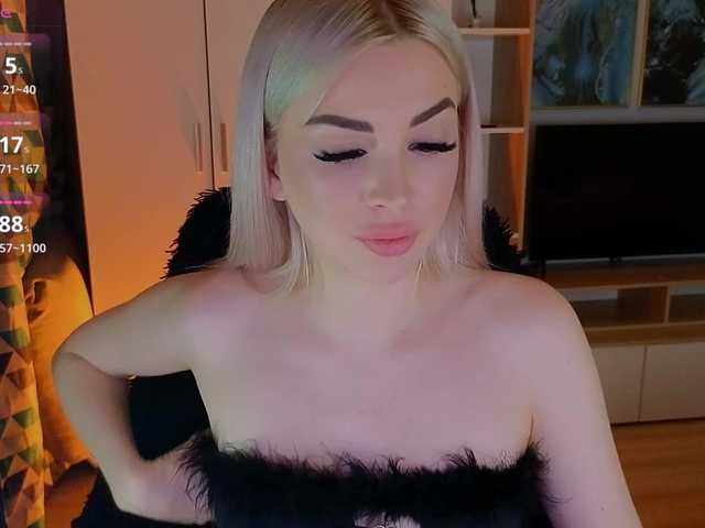 MilanaOmgReal's BongaCams show and profile