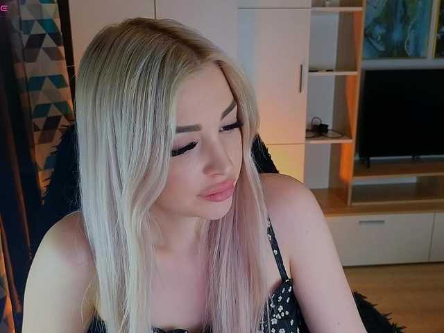 MilanaOmgReal's BongaCams show and profile