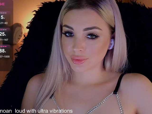 MilanaOmgReal from BongaCams is Freechat