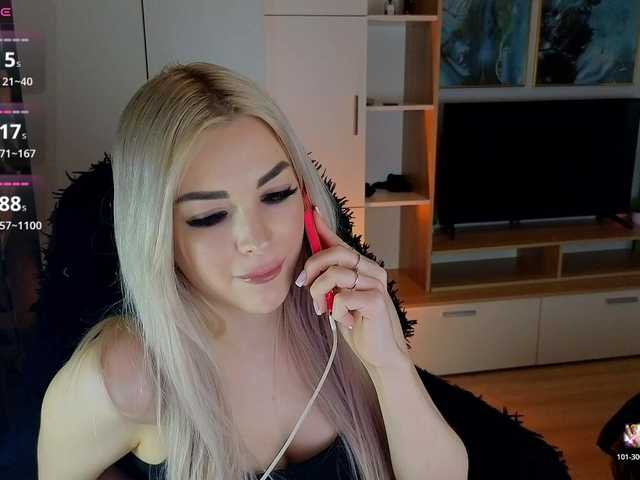 MilanaOmgReal's BongaCams show and profile