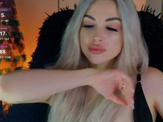 MilanaOmgReal's BongaCams show and profile