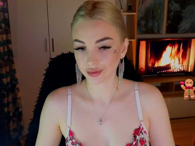 MilanaOmgReal's BongaCams show and profile