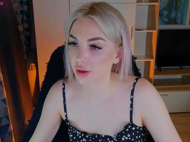 MilanaOmgReal's BongaCams show and profile