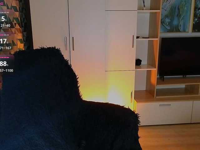 MilanaOmgReal's BongaCams show and profile