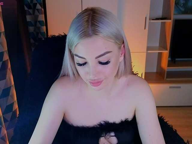 MilanaOmgReal's BongaCams show and profile